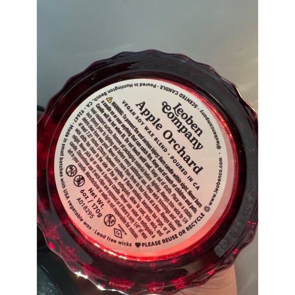 Leoben Candle Apple Orchard Scent 6 Oz 1 Wick Red Faceted Cut Glass Vegan Soy - Picture 4 of 6